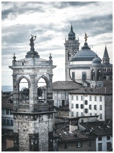 Fototapeta miasto budynki niebo chmury fototapety