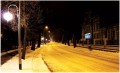 FOTOTAPETA MIASTO NOCĄ ULICZKA